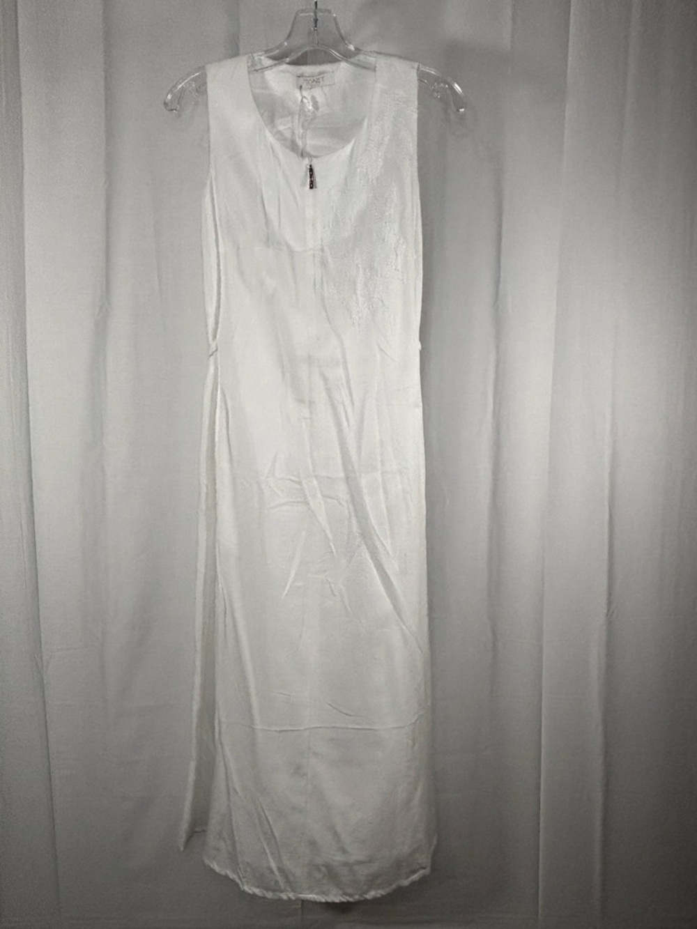 NWT TONET Sleeveless White Midi Dress with Front Zip and Embroidery size 4